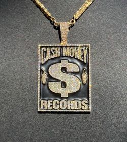 Jewelry 10k solid yellow gold Natural Round Cut Diamond 7CTW Cash Money Records “Custom Bussdown” iced out pendant charm 51.0 grams