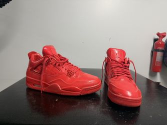 Jordan 4’s