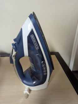 Black and Decker Steam Iron,
