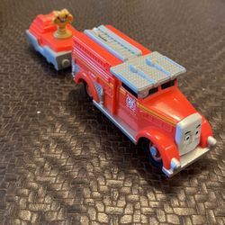 Thomas and Friends Trackmaster Fiery Flynn Motorized Engine w/Hose Car