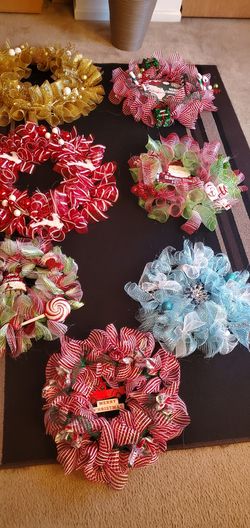 CHRISTMAS WREATHS HANDMADE