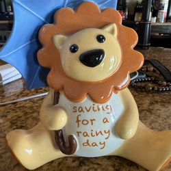 Baby bank Lion With Umbrella