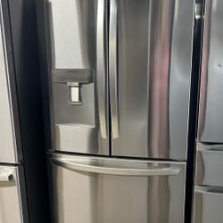 NEW OPEN BOX LG FRENCH STYLE REFRIGERATOR STAINLESS STEEL 