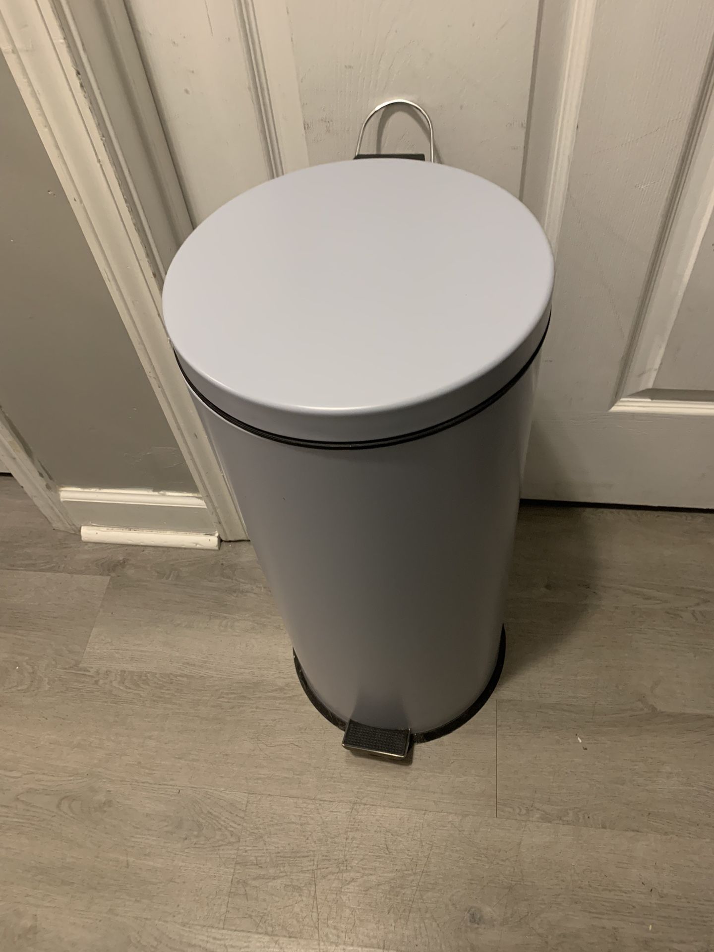 Bino Trash Can Used Like New