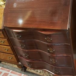 Secretaries 3 Of Them $159-$295