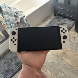Nintendo Switch OLED like New+ Games 