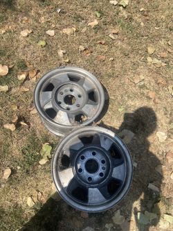 02 Tahoe Original Rims 17s