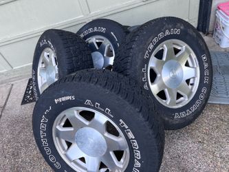 Tires 265/70/17 set of 4