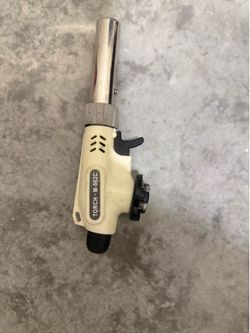 Torch head