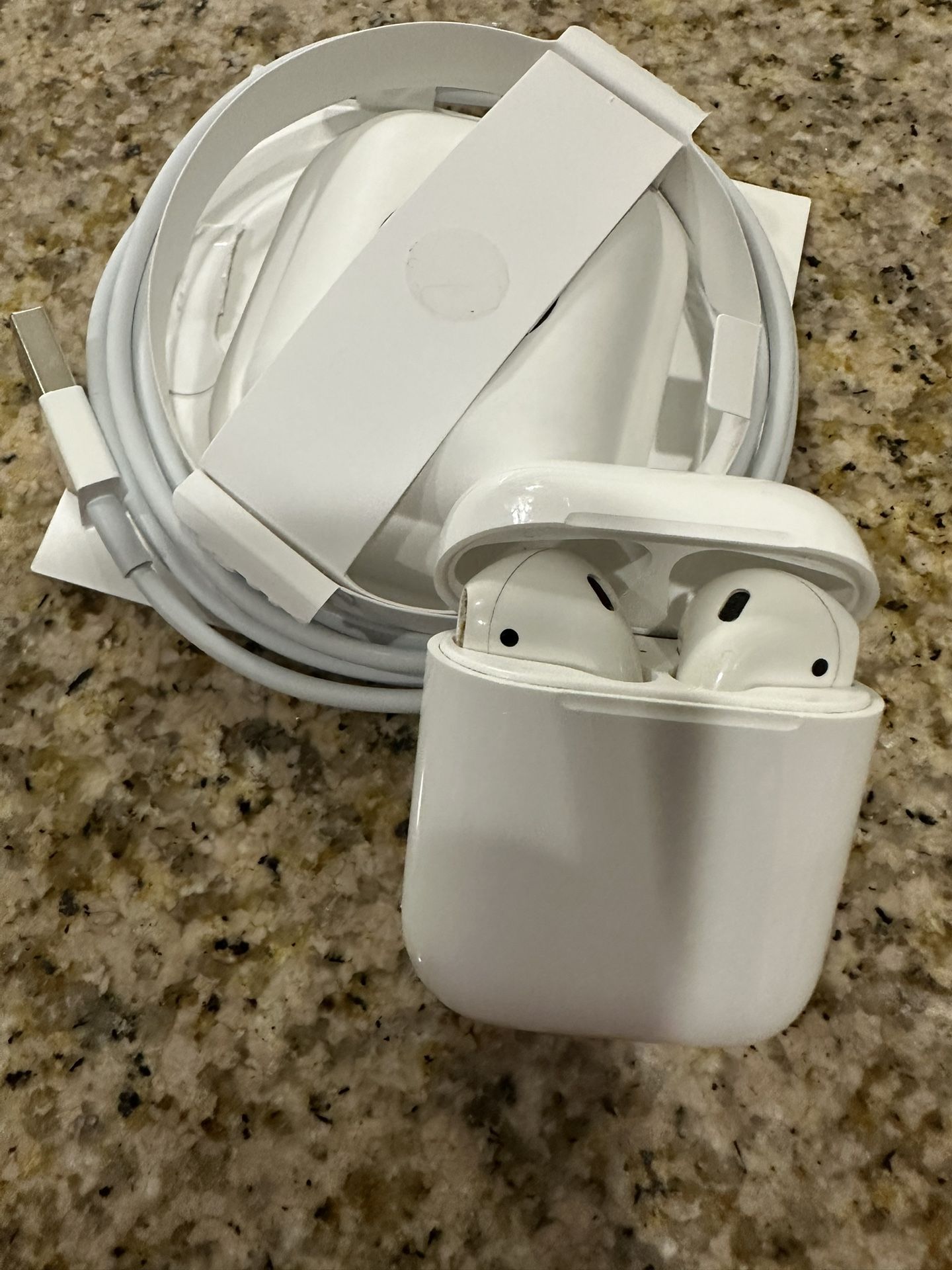 apple AirPods