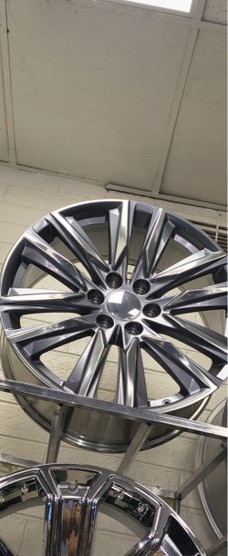 6X139.7 22 INCH WHEEL AND TIRE SETS Vehicle Fitment: Perfect matching packages for lifted trucks and SUVs that clearly only see dirt when pulling int