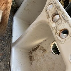 Kohler Sink - Sturdy 