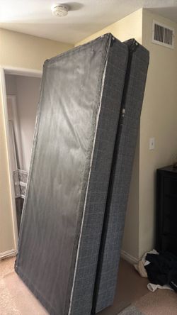 Free box spring king or /two twin