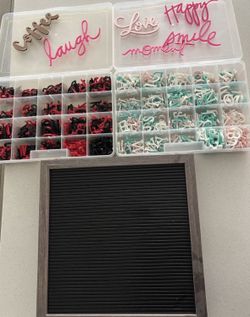 12x12 LETTER BOARD WITH ASSORTED LETTERS