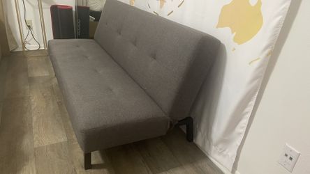 Convertible Sofa Bed / Futon