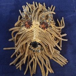 Shaggy Dog - Vintage Brooch/Pendant
