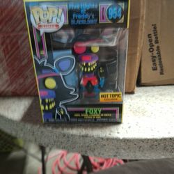 Blacklight Foxy FNAF Funko Pop