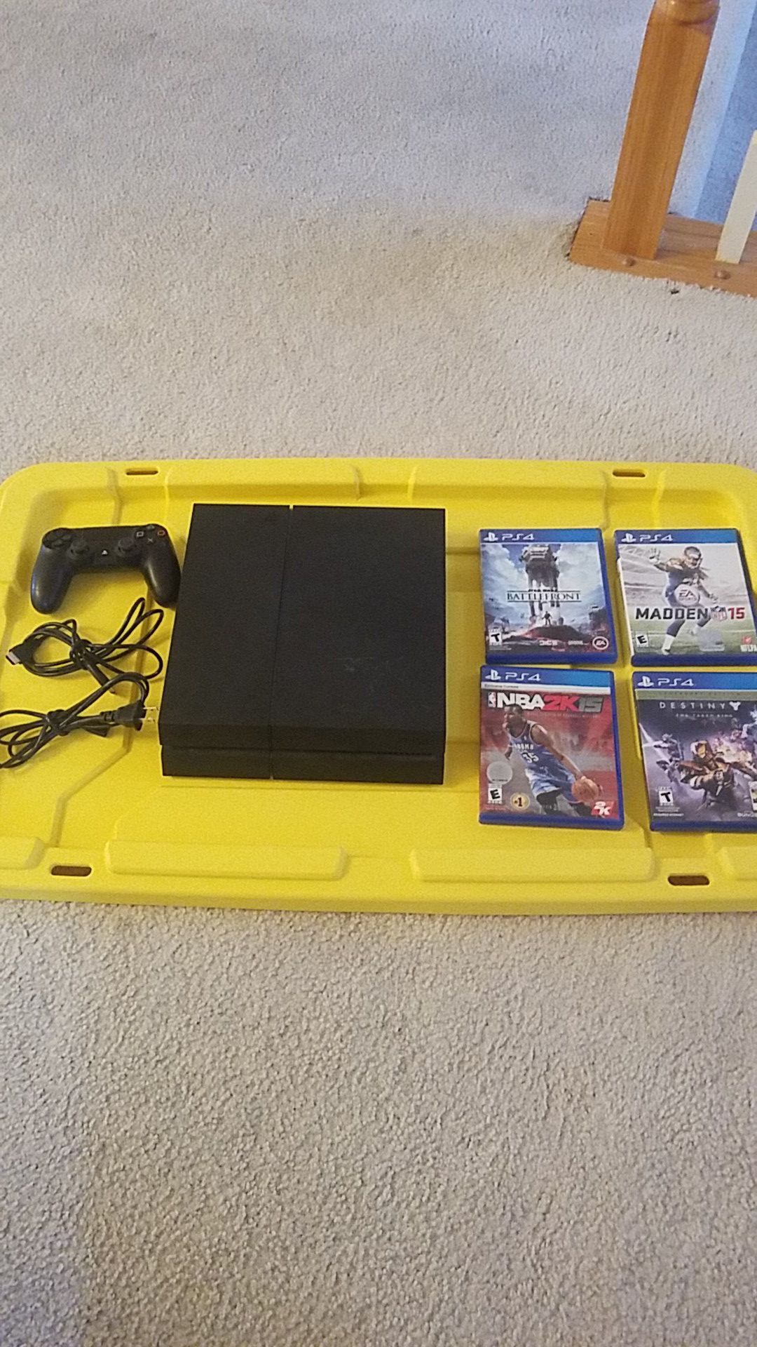 Great value! PS4 - Bundle with games.