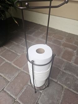 Toilet roll holder