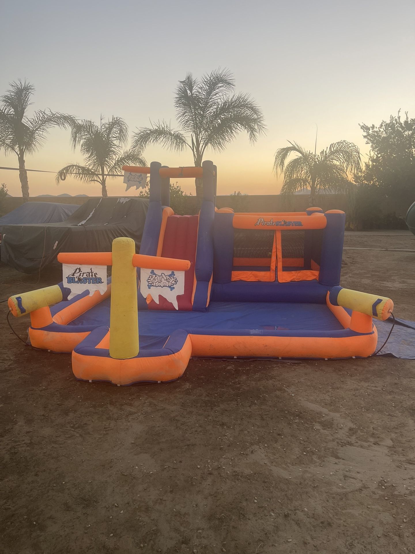 Water Slide Bounce House ~ Blast Zone Pirate Blaster - Inflatable Water Slide with Blower - Large - Slide - Climbing Wall - Bounce House - Tunnel