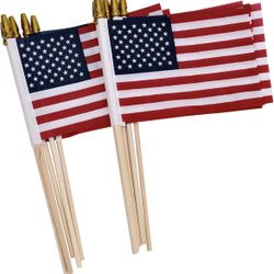 Uelfbaby 12 Pack Small American Flags on Stick, Small US Flags/Mini American Flag on Stick 4x6 Inch US American Hand Held Stick Flags with Kid-Safe Sp