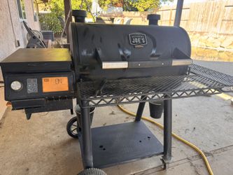 O Oklahoma Joe's (contact info removed)5 Rider 900 Pellet Grill, Black