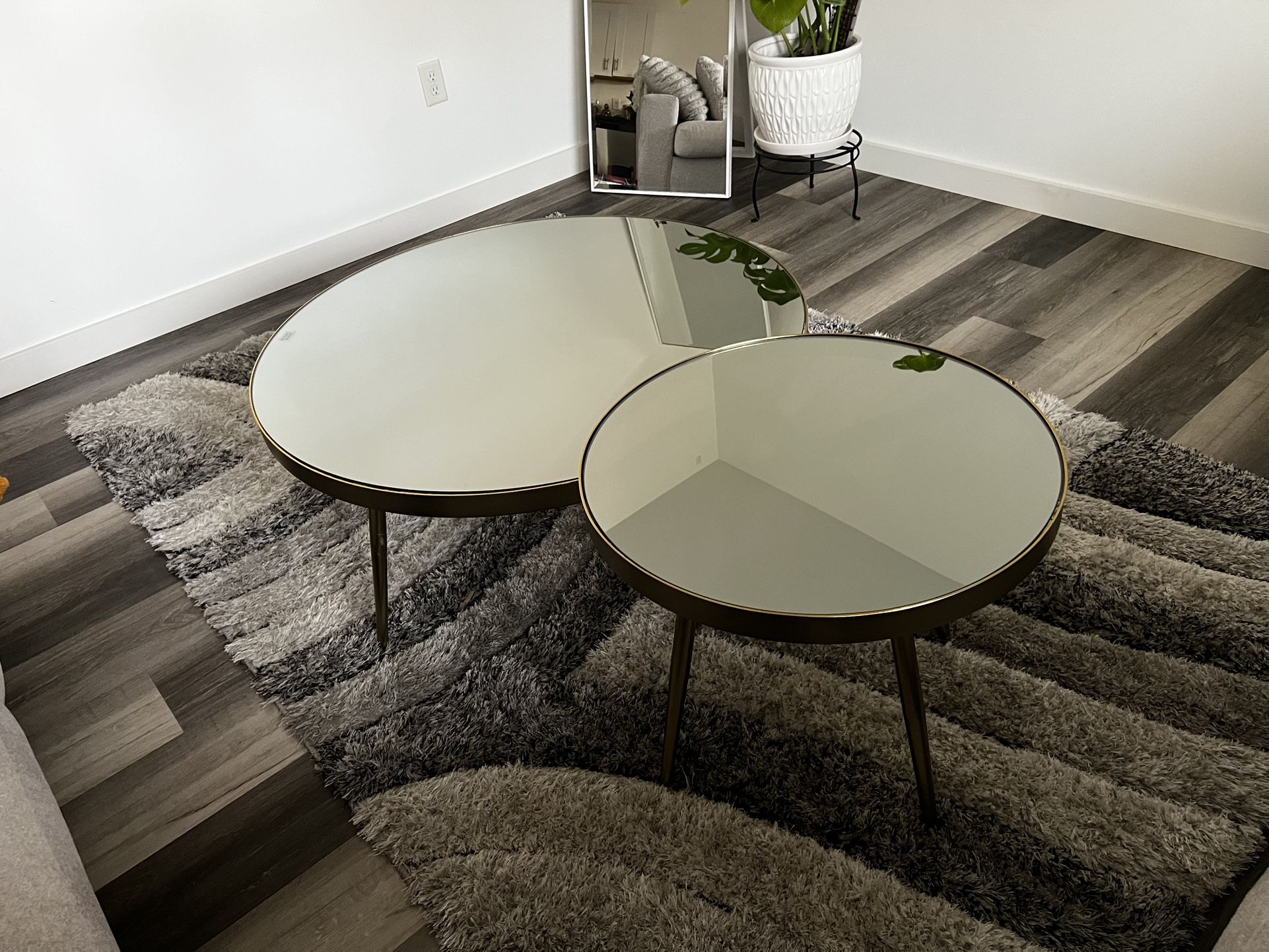 Mirrored Round Coffee with End & Chairside Table Set
