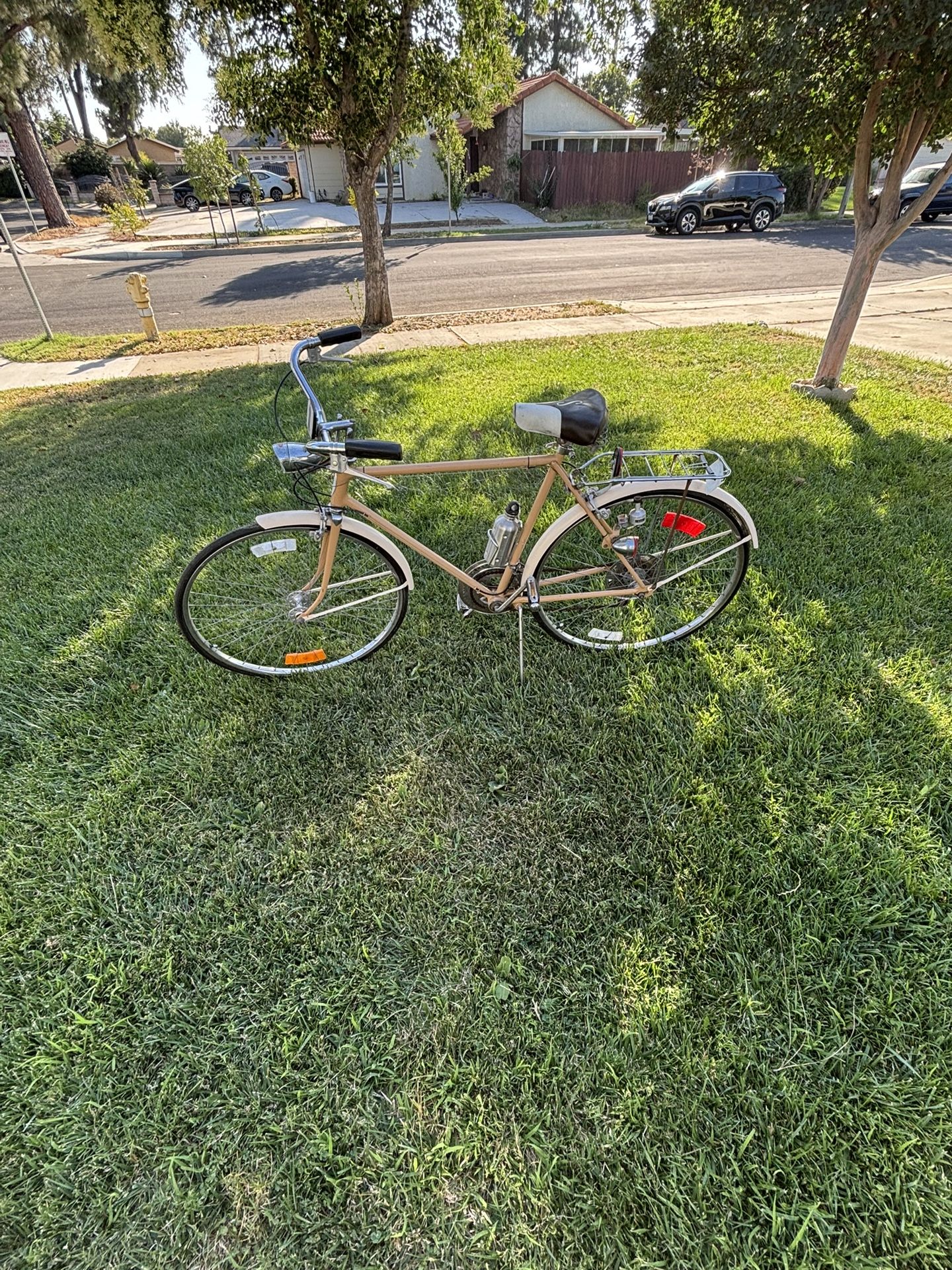 Schwinn Varsity Ten Speed 1973