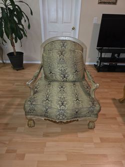 Living room set antique