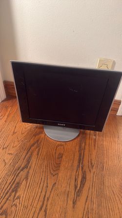 Sony Flat Screen TV with Stand