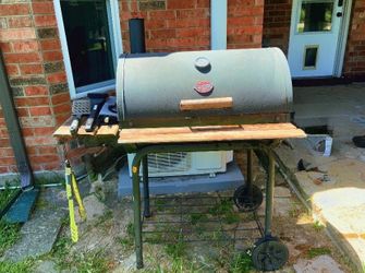Char-Griller Offset Smoker & Charcoal Grill