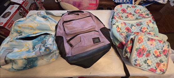 Eastsport& Assorted Backpacks **Buckeye