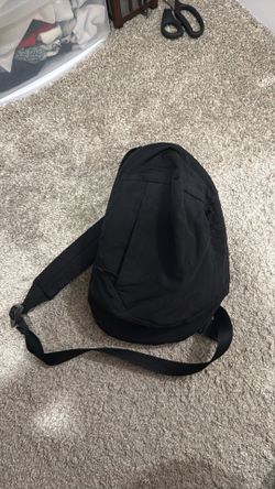 Uniqlo  Cross Body Bag - Black
