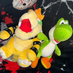 2017 Bowser Plush And 2021 Yoshi Plush READ DESCRIPTION 