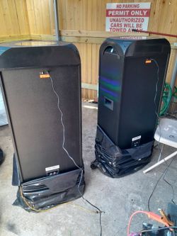 Pair of Speakers (Edison)