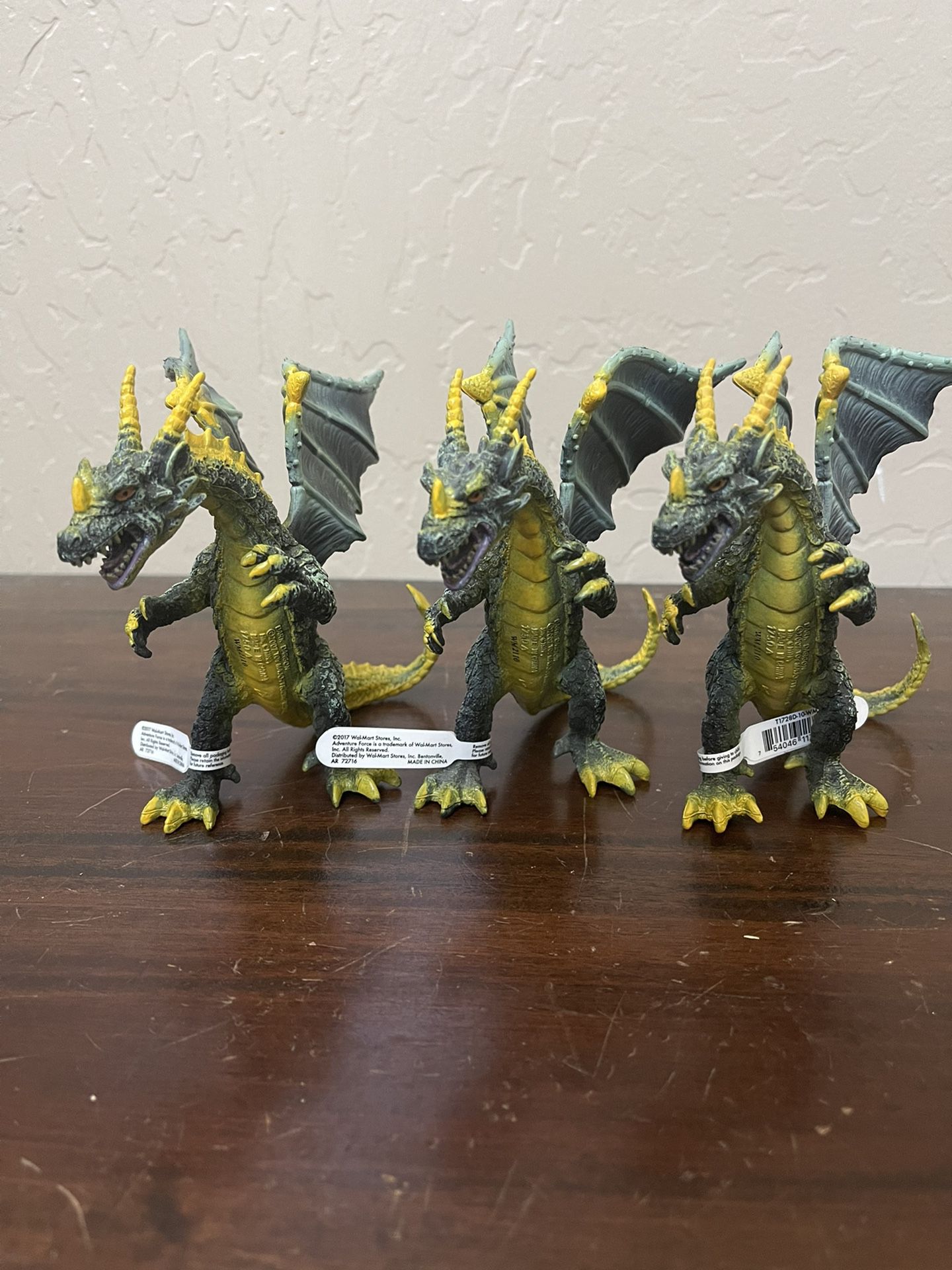 Dark Dragon 5” Figure Figurine 2017 Toy Major Trading medieval fantasy green 3+