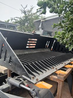 Bobcat66" Rock bucket