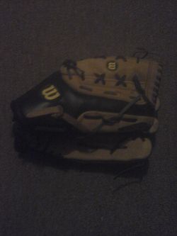 Wilson A360 softball glove