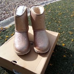 UGGs Rose Gold W/ Glitter 