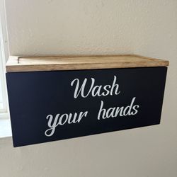 Paper Towel Dispenser