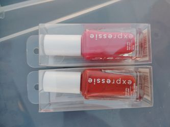 Essie nail lacquers pink and red