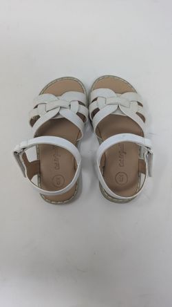 TODDLER SANDLES SIZE 6