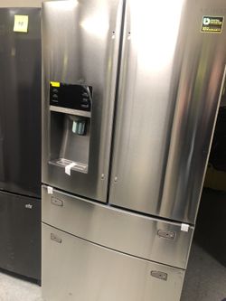 Samsung 4 Door Refrigirator, Brand New