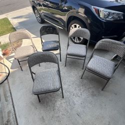 Folding Chairs 