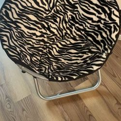 Portable Faux Fur Chair