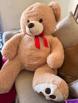 Giant Teddy Bear