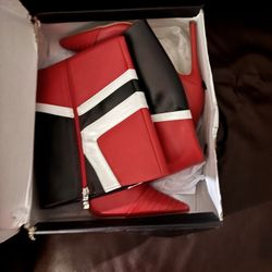 Women’s Boots Size 10