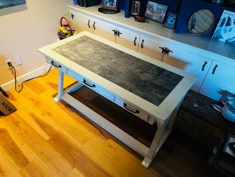 Working desk