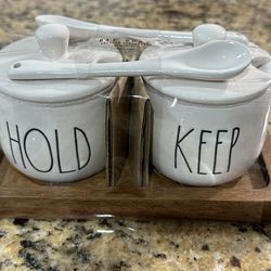 Rae Dunn - hold and keep jars with spoons and wood base