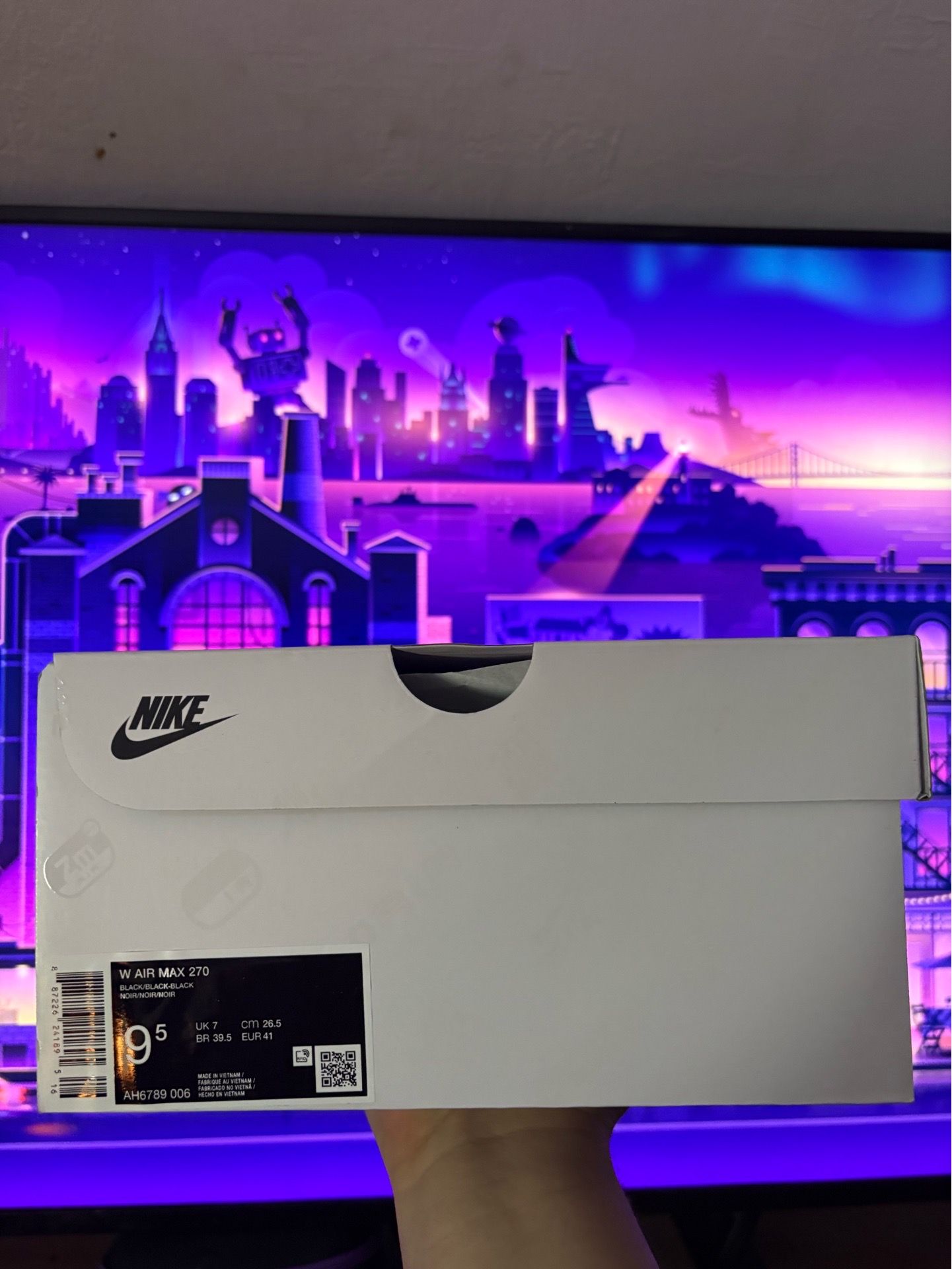 Women’s Air Max 270’s